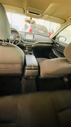 نيسان ألتيما